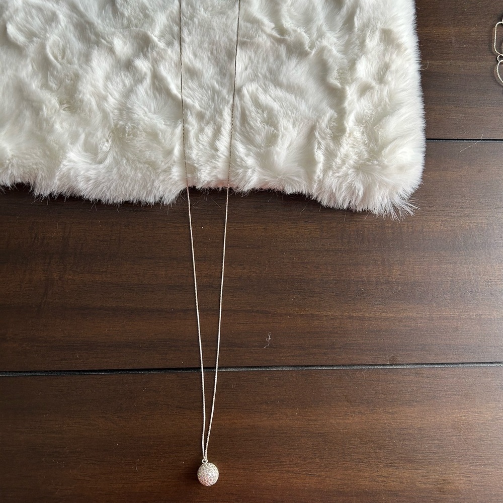 Silpada Sterling silver disco ball necklace. Barely Worn. Smoke Free Home.